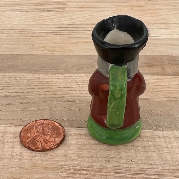 Miniature Toby Mugs Set of 5 Mugs Made in Japan Rare Vintage - Picture 12 of 16